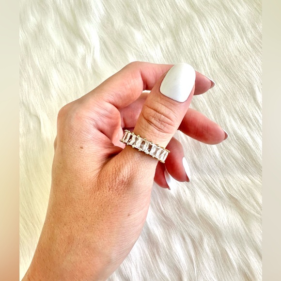 EXPRESS LUXURY RING - Picture 7 of 9